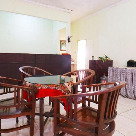 Hotel Camelia Malang Bagian luar foto